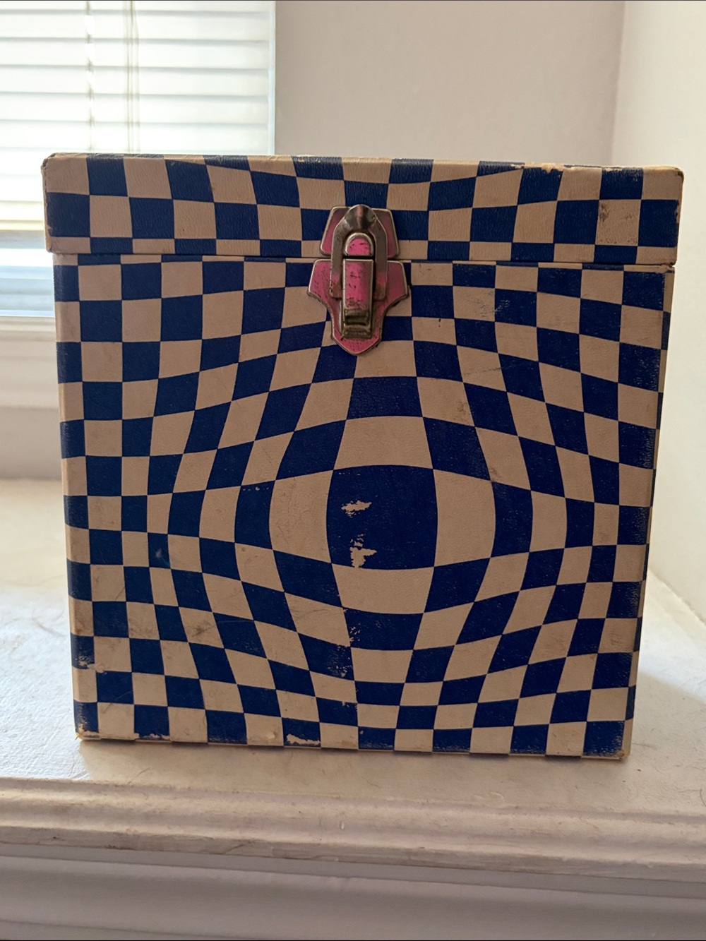 Blue and White Checkered Psychedelic Record Storage Box - Platter Pak